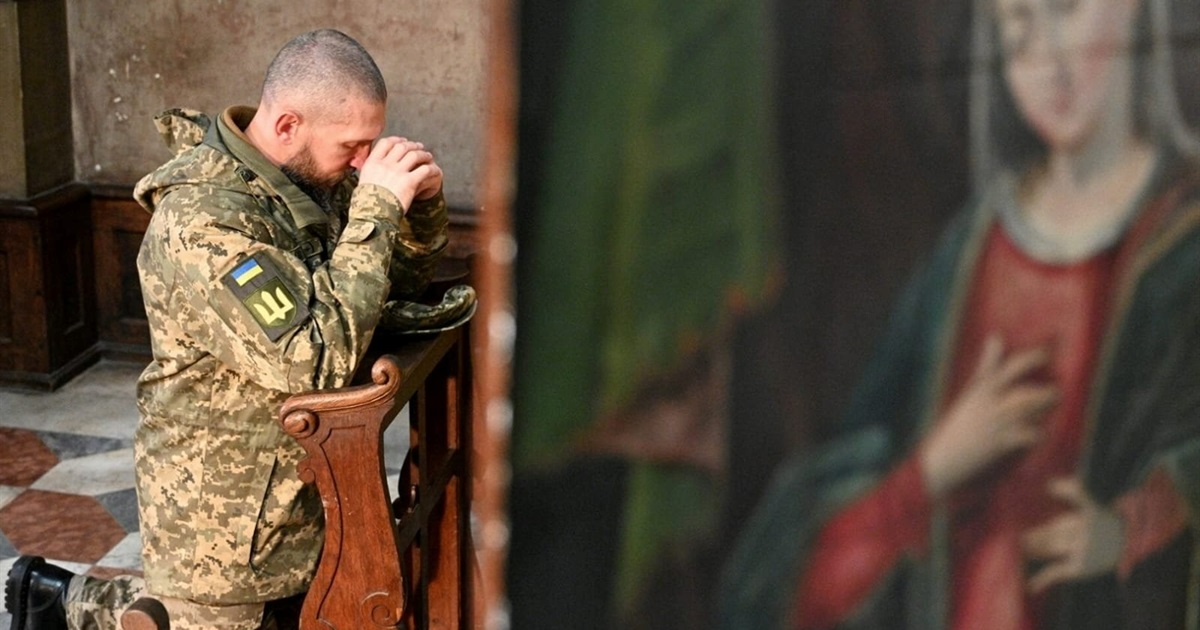 Бережи, Боже, Україну та її захисників. Історія храму у Сновську