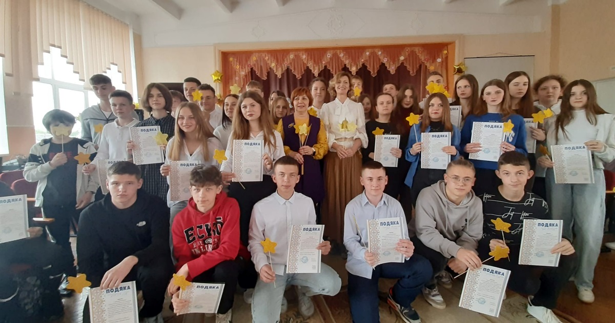 Новини воєнного часу. Старокостянтинівщина. Урочистості для зірок, відпочинок та оздоровлення