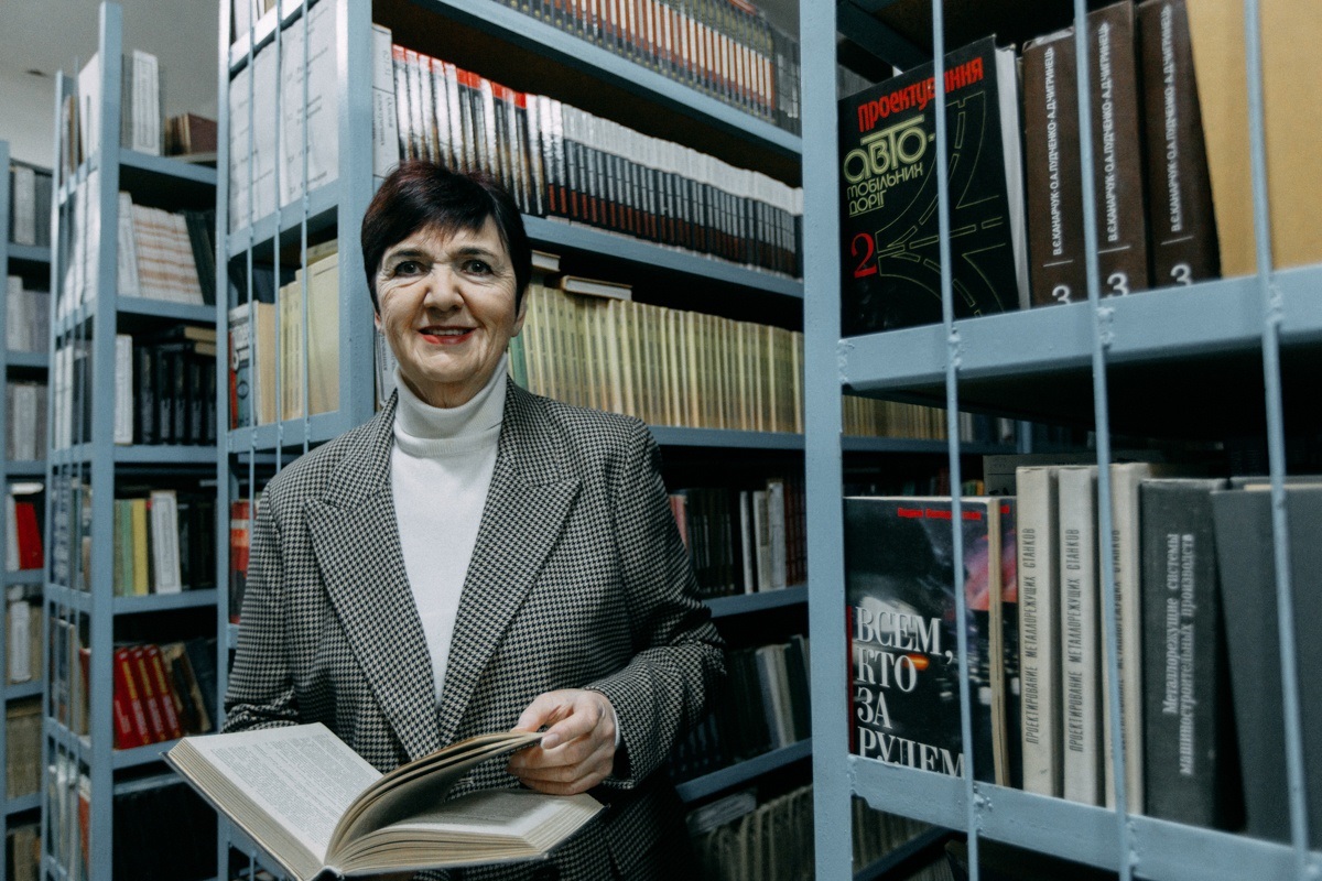 Олена Верескун релокувала навчальний заклад з Маріуполя