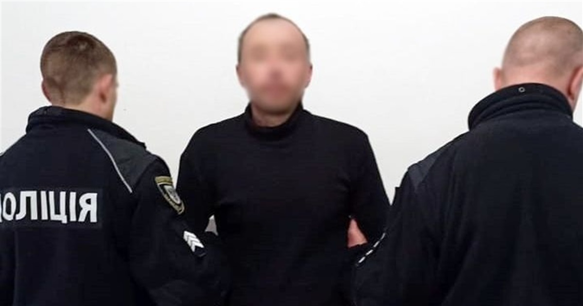 Що відомо про чоловіка з Козилівки, якого підозрюють у вбивстві односельчанки з інвалідністю