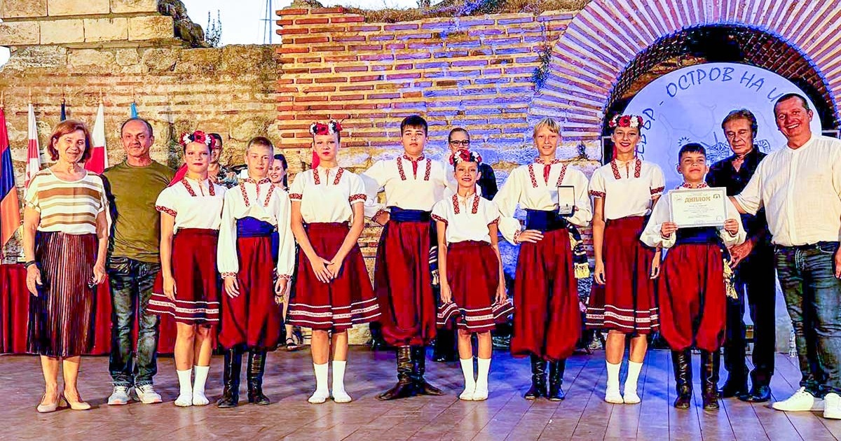 Кагарлицький «Дивограй» підкорює міжнародну сцену: яскрава перемога на фестивалі в Болгарії
