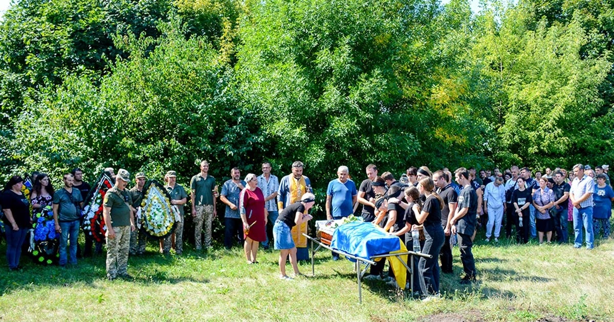 У Кагарлику провели в останню путь Олександра Вашеку. Він бив ворога на Харківщині