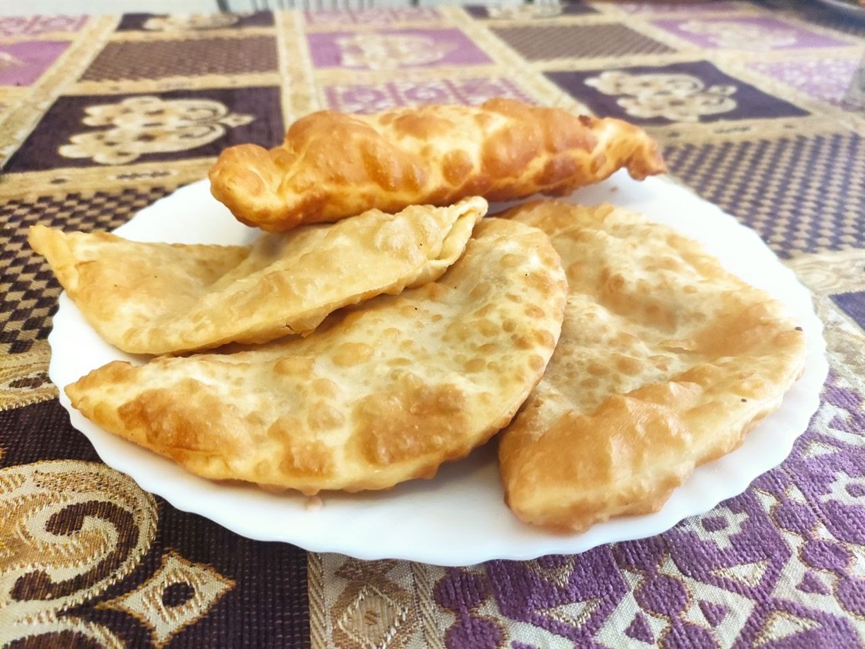 Чебуреки в Багатирі