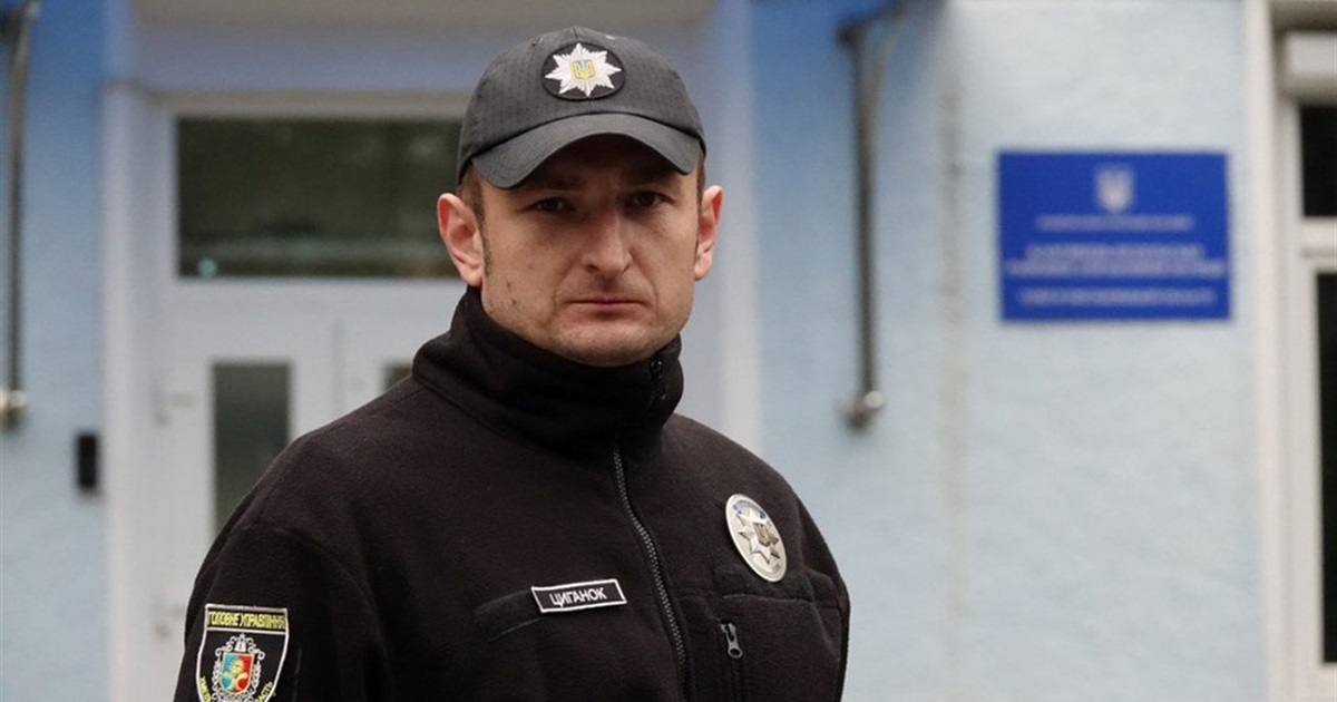 "Усі захоплені міста і села знов житимуть під українським прапором": історія поліційного з Волновахи