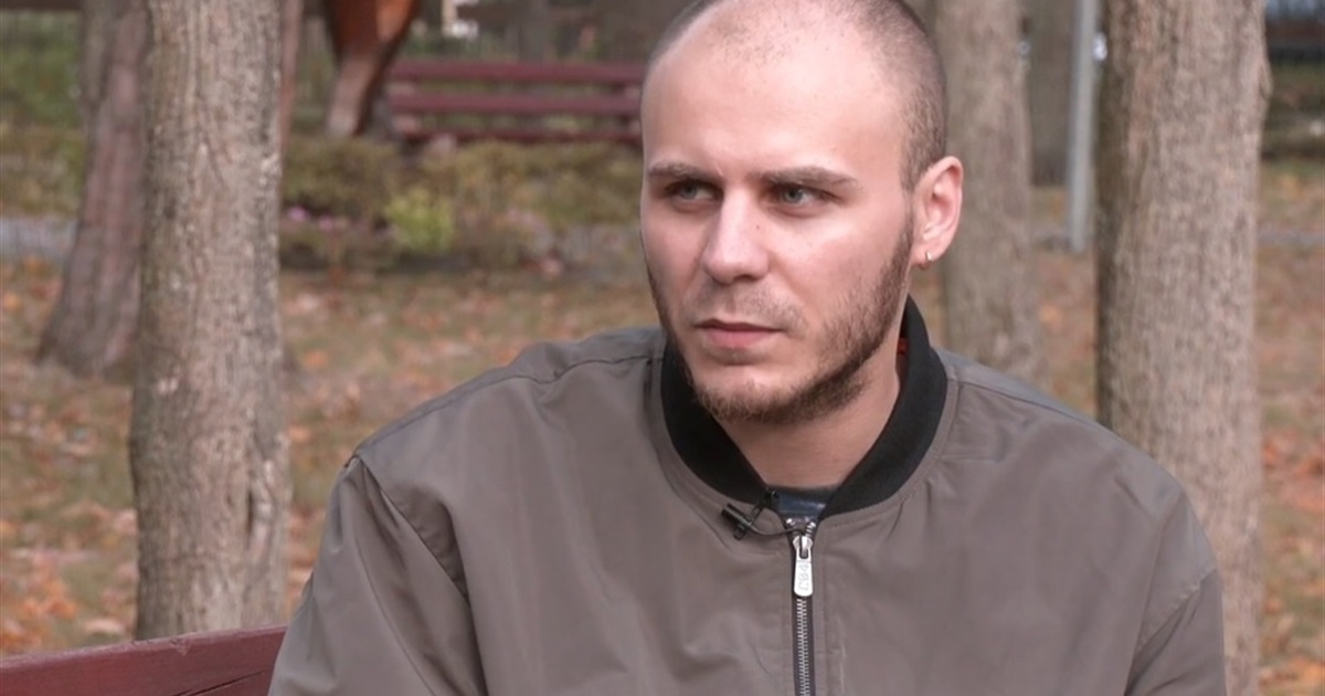 Росіяни і досі думають, що ми розбили Маріуполь. Дмитро Селютин про оборону, полон та відновлення