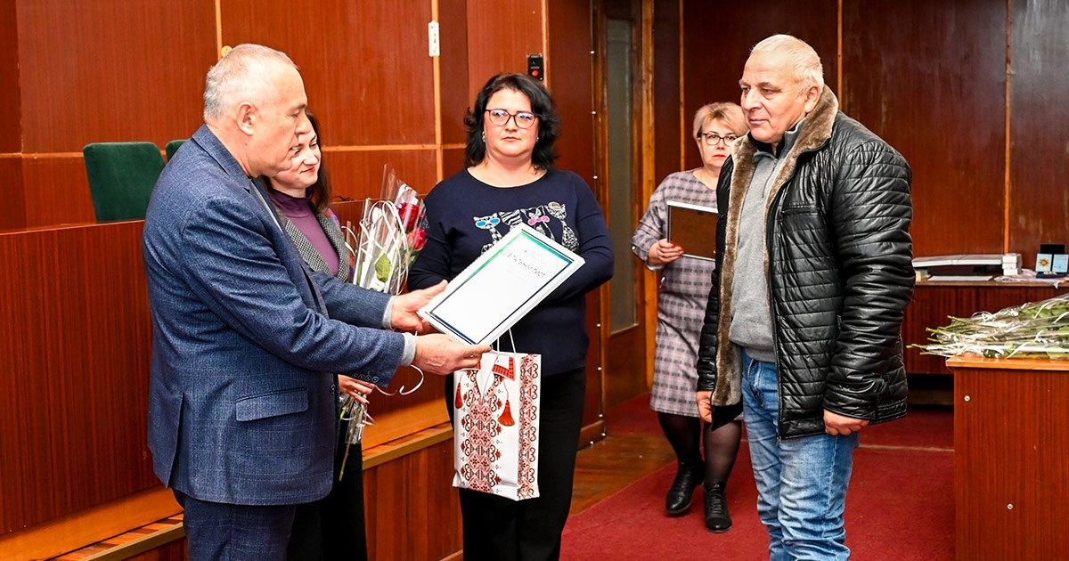 Працівників сільського господарства, медійників та зв'язківців Кагарличчини вітали зі святами