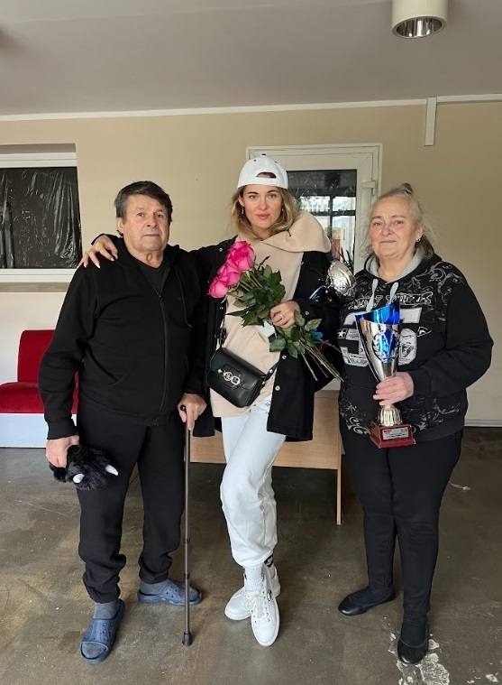 Катерина з батьками