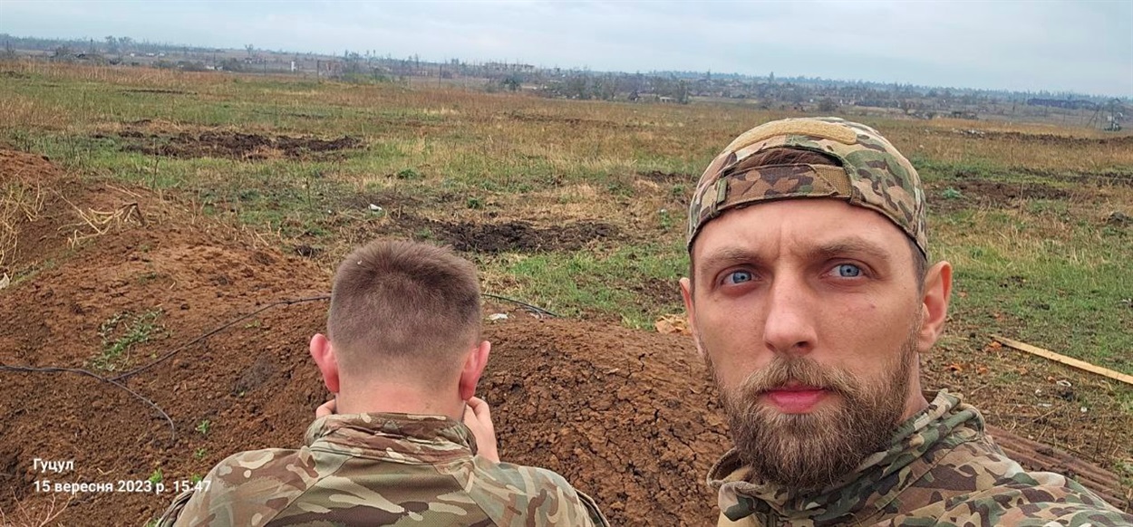 Олег Гуцул з побратимом