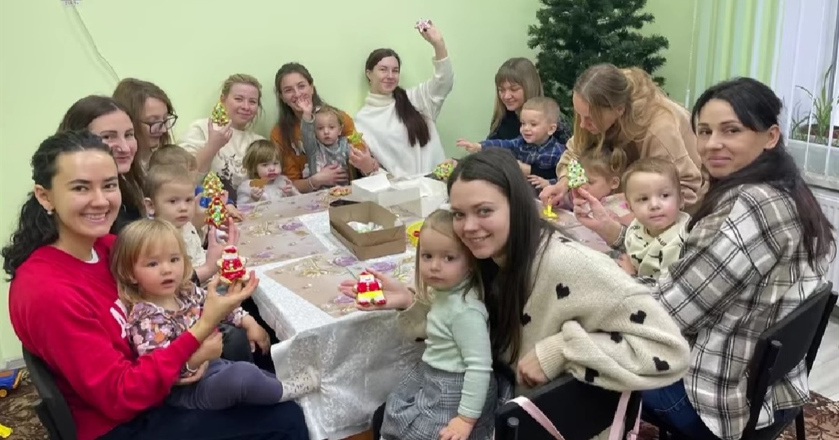 Новини воєнного часу. Старокостянтинів. Різдвяний майстер-клас, акція, гості міста,засідання комісії