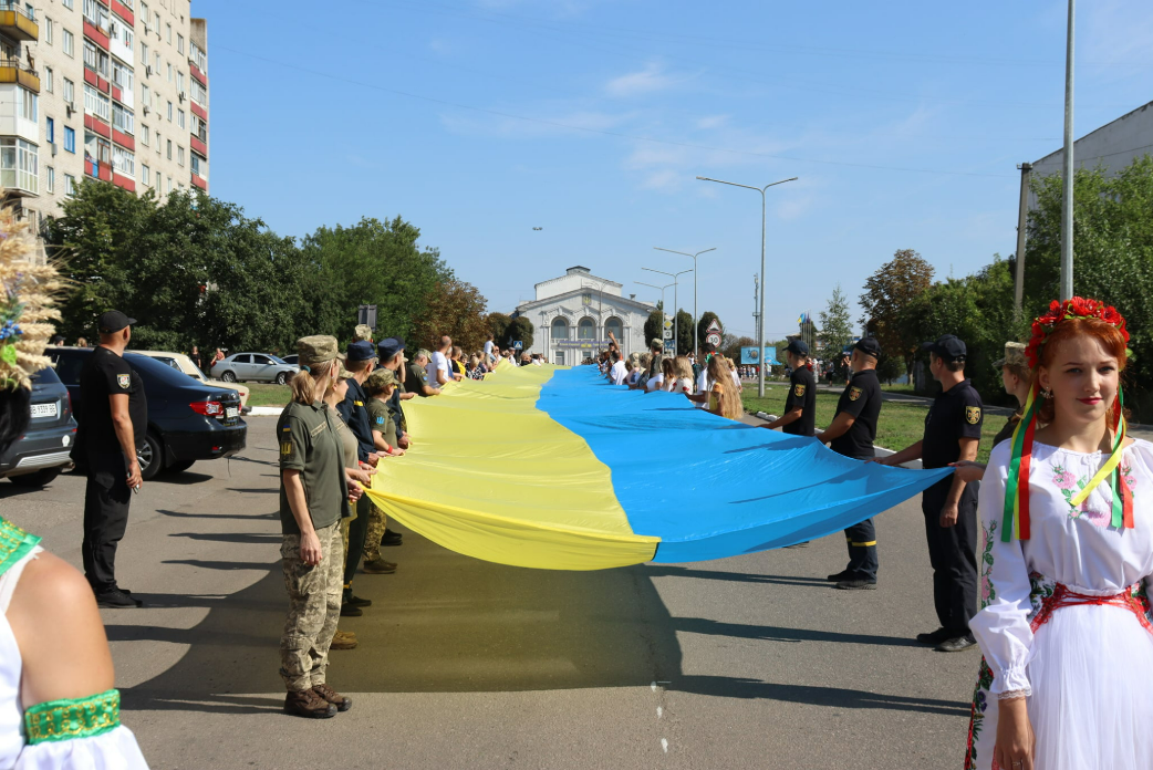 У 2021 році у День Незалежності у Попасній розгорнули 200-метровий прапор України