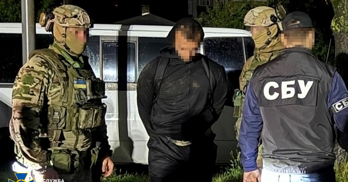 Підпалив три позашляховики ЗСУв Долині: на Прикарпатті судитимуть молодика