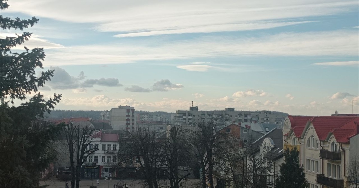 Україну накриє "брудною хмарою": у західних областях буде найгірше