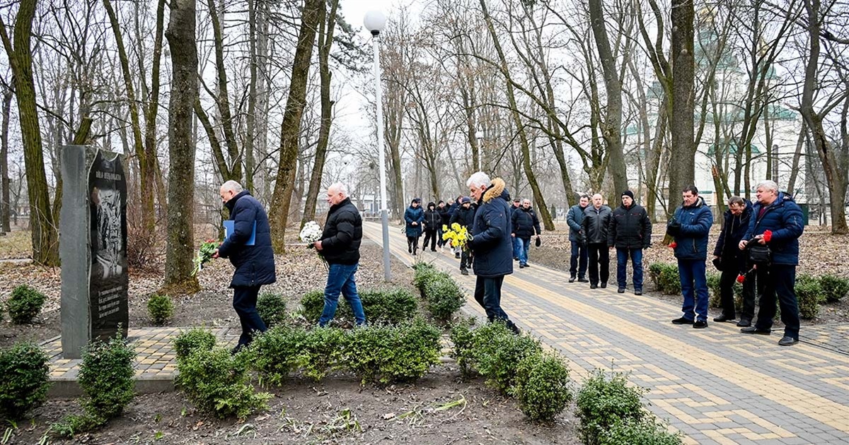 Віддали шану учасникам бойових дій на території інших держав: меморіальні заходи у Кагарлику