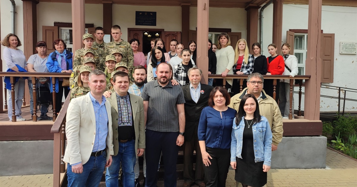 Прадід не був козаком, а дід – гайдамакою: у Переяславі презентували книгу про родовід Шевченка
