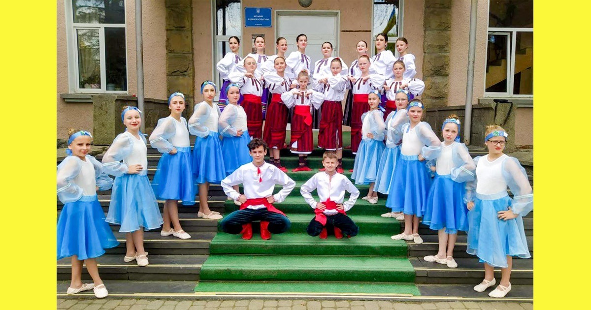 Grand Fest - Дивоцвіт Карпат: чотири нагороди кагарлицької «Оріяни» на фестивалі на Прикарпатті