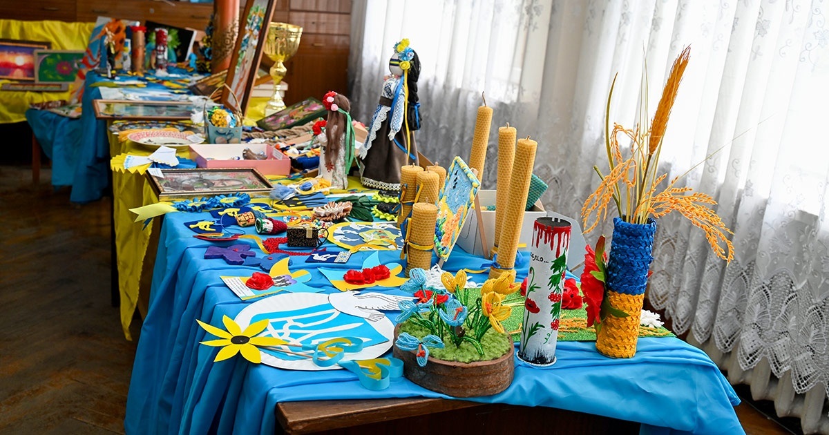 Мистецький фронт: витвори учнів та педагогів Кагарличчини продадуть на благодійному аукціоні в США