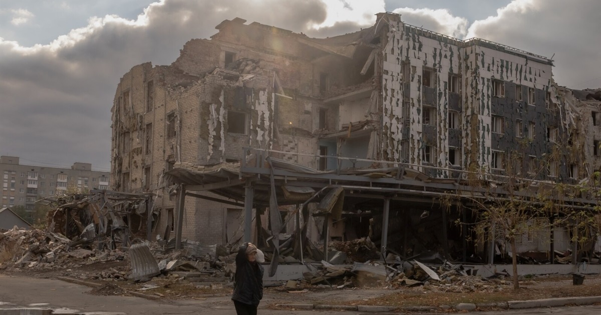 Пересування по місту — це вже квест. Як виживають люди у Покровську та Родинському