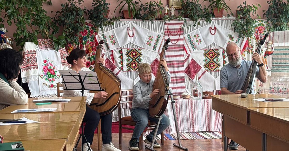 Злагода крізь вірші й музику: «Мозаїка народів» у Центральній бібліотеці в Кагарлику (відео)