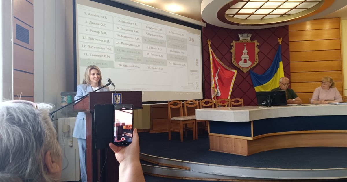 "Громадянко Галина, покиньте засідання!": чому в Переяславській міськраді зірвалася робота сесії