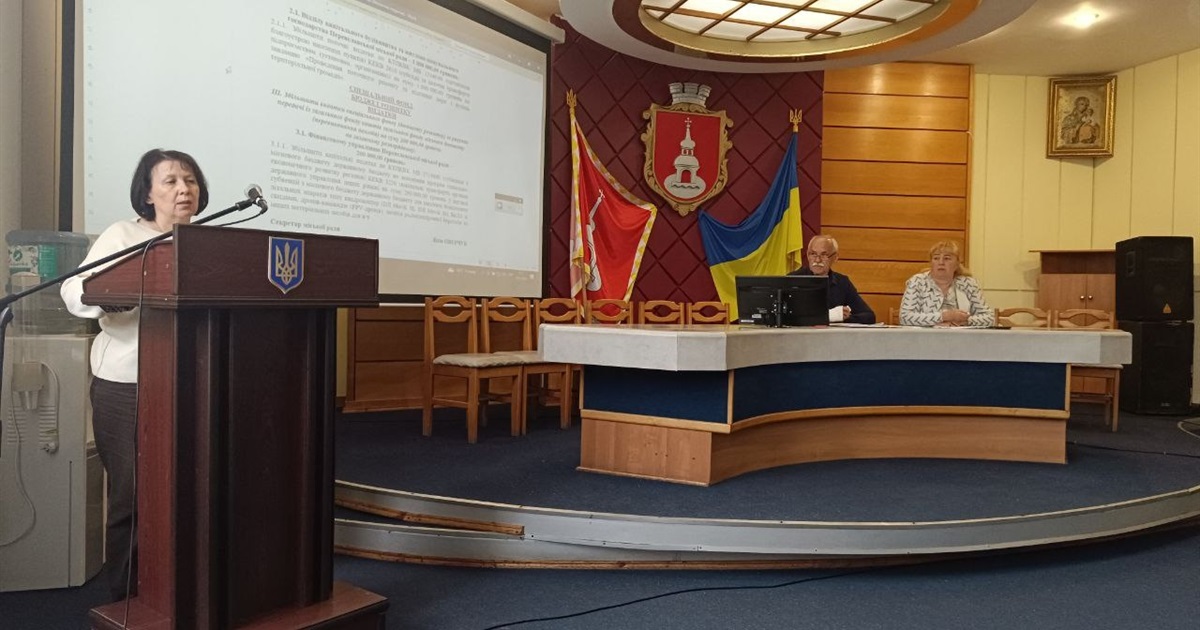Двісті тисяч на дрони і мільйон на дороги: рішення ювілейної сесії в Переяславі