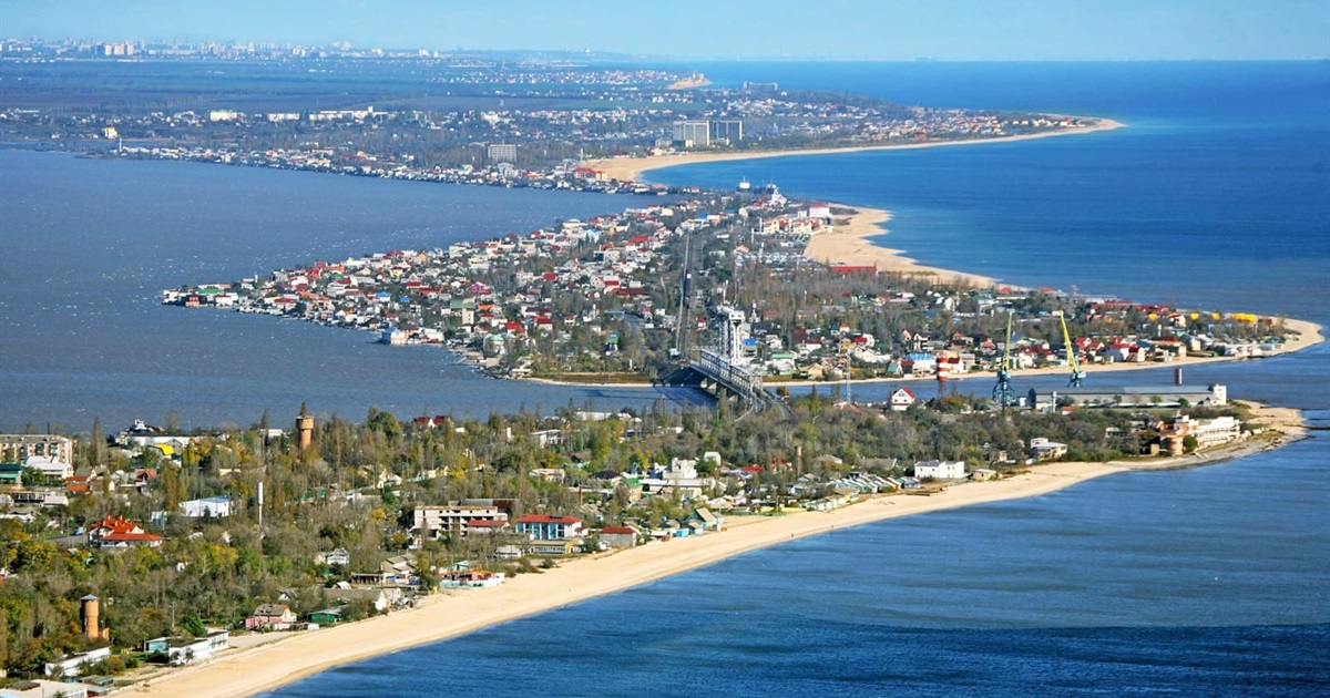 Кароліно-Бугаз 2025. Чи працюють пляжі для купання