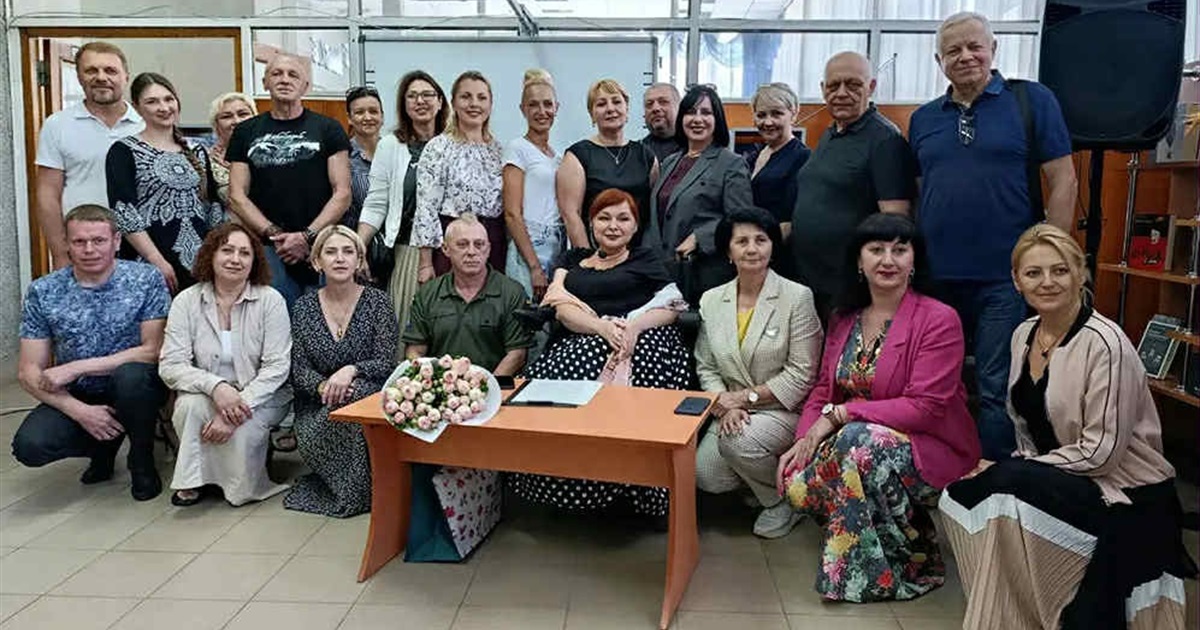 Новини воєнного стану. Відновлення після обстрілів, фотовиставка, досягнення обдарованих