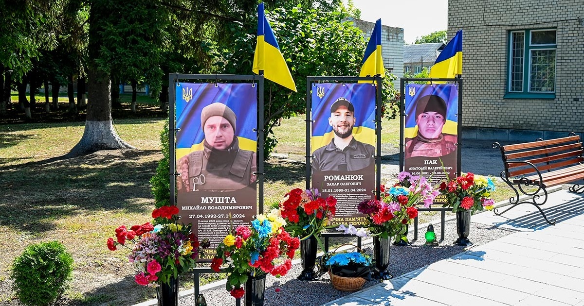 Вшанували полеглих Героїв-земляків та підтримали воїнів: урочистості та благодійні заходи в Халчі