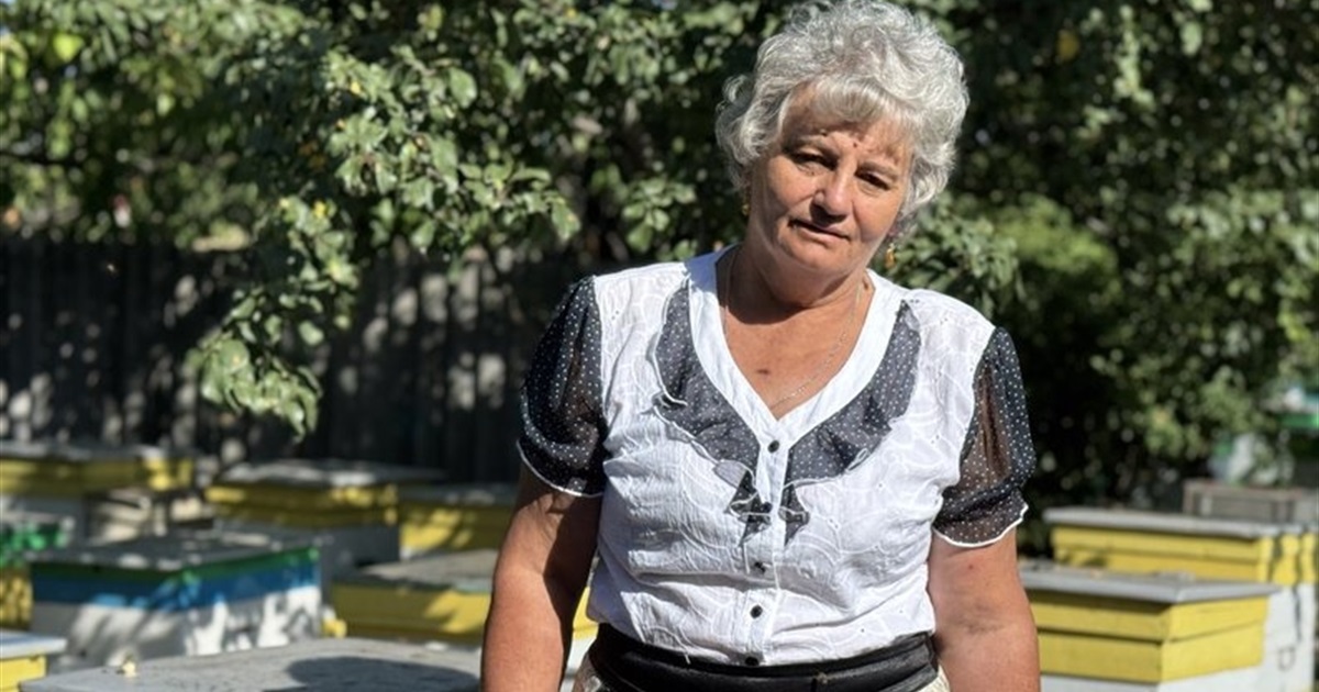Тетяна Держипільська готується евакуювати пасіку з Донеччини. Вона за 30 км від лінії фронту