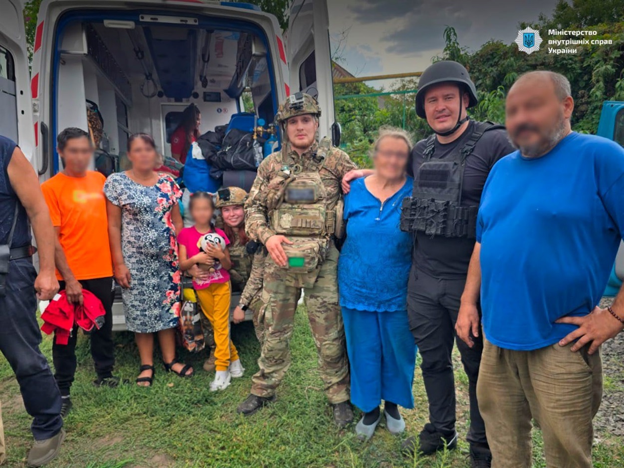 Цього ж дня з Ярової евакуювалися люди