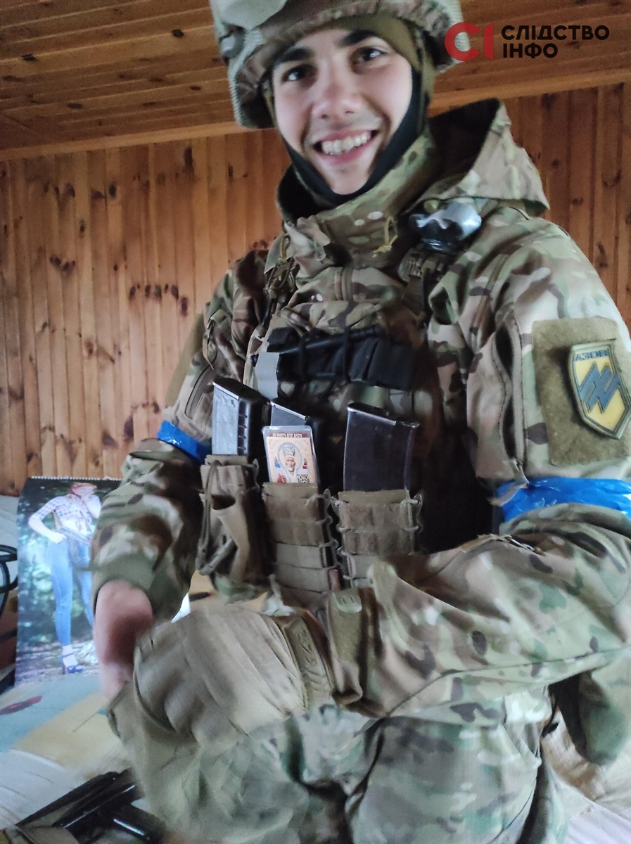 Данило хотів потрапити в "Азов"