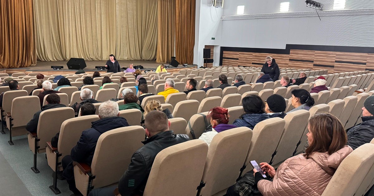 Громадські слухання у Золотоноші: чи можна запобігти підвищенню тарифів на воду?