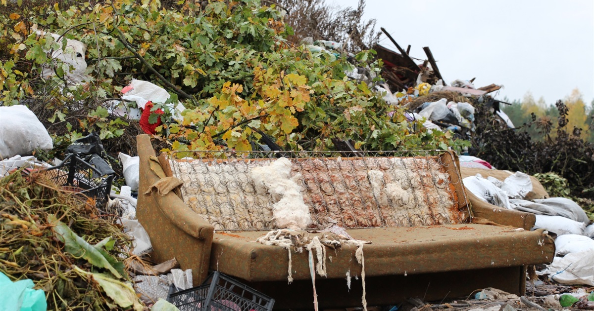 Гадячанам і не лише їм є куди везти сміття, а не у Вельбівку. Фоторепортаж із смітника