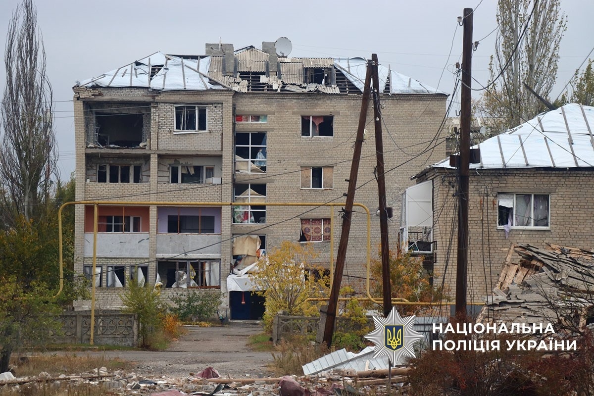 Будинки на Лиманщині понівечені російськими обстрілами
