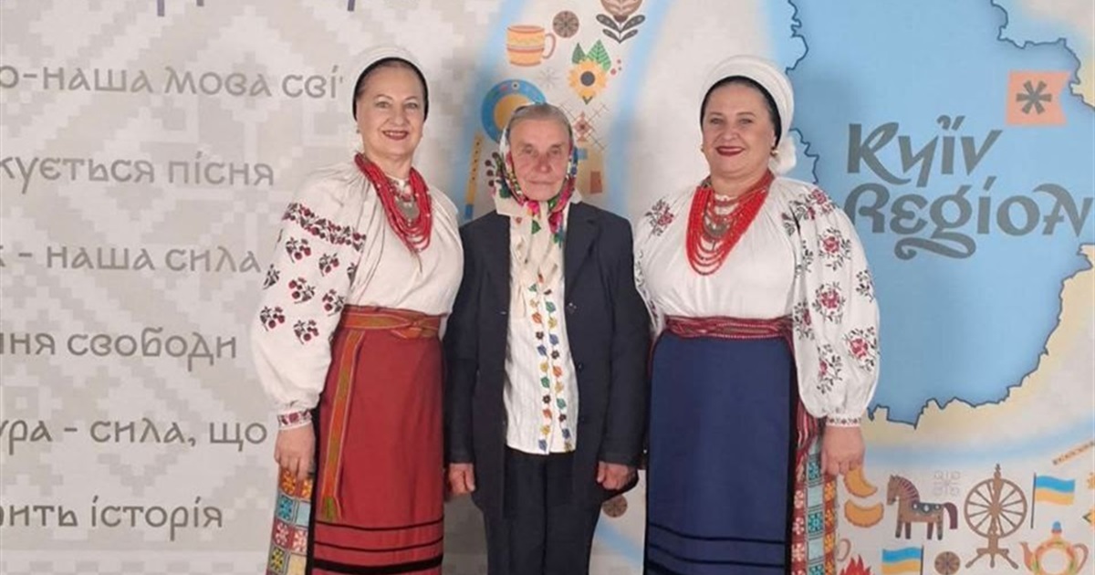 Бубоністку Віру Ярему та працівників культури Переяславської громади привітали з професійним днем