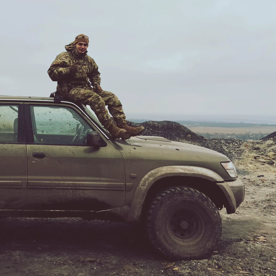 "Схід"