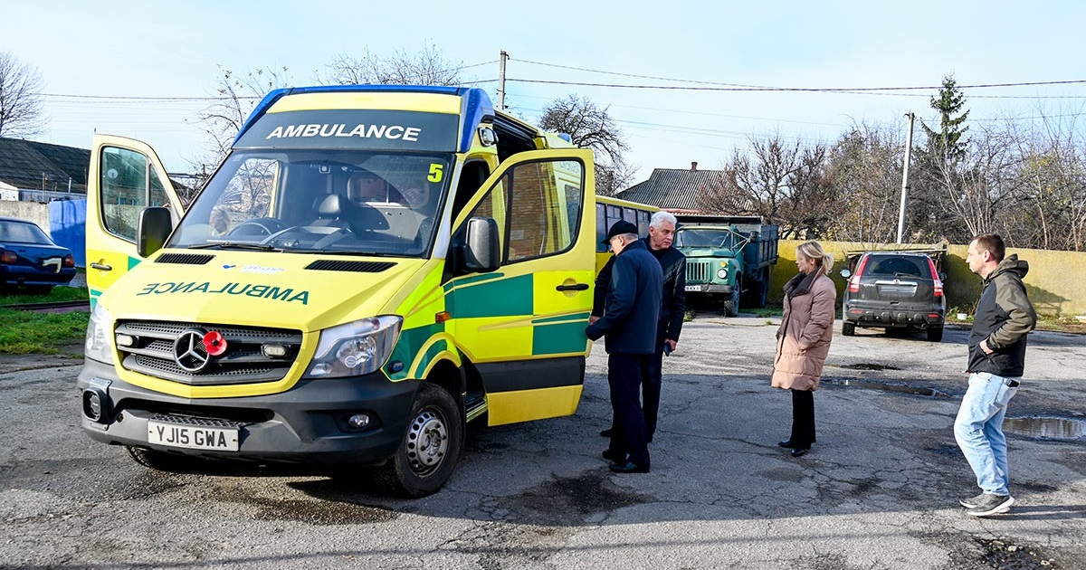 Кагарлицька лікарня отримала реанімобіль: підтримка з Великобританії та партнерів з Енергодара