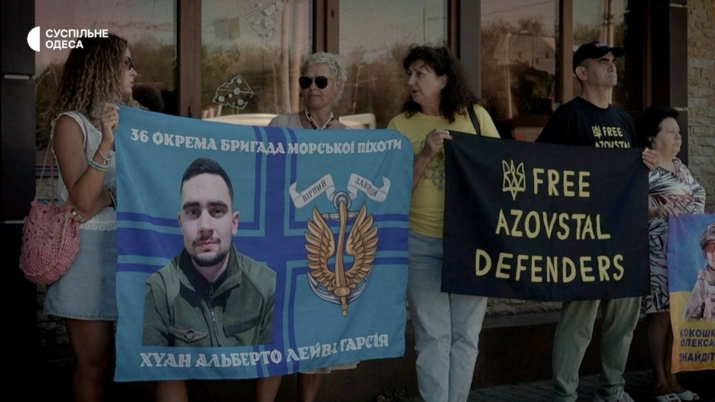 Марія на акції про повернення військовополонених