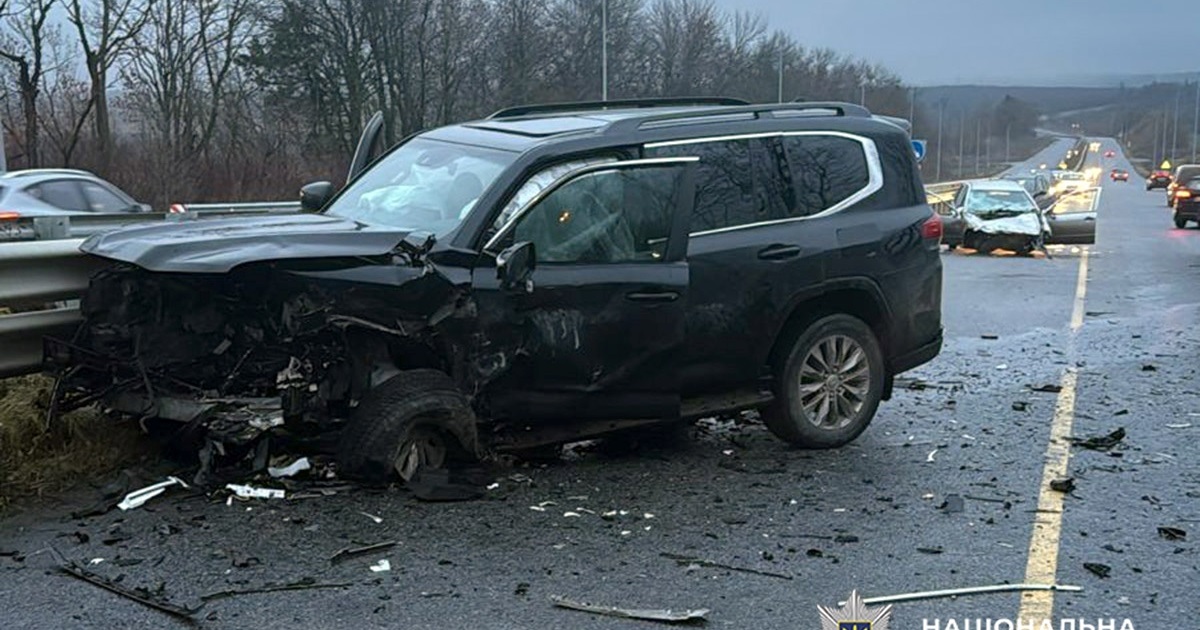 ДТП на Хмельниччині: постраждала 22-річна водійка зі Старокостянтинова