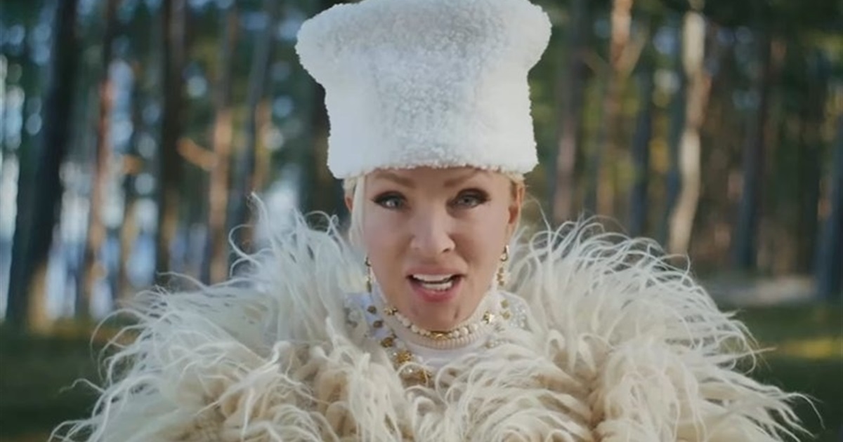 Лайма Вайкуле в рекламі "АТБ", чому ролик зі "Щедриком" викликав скандал