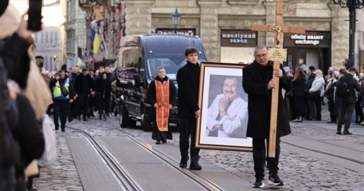 На похованні Степана Гіги зіграли музику з пісні «Яворина». Розповідаємо історію пісні