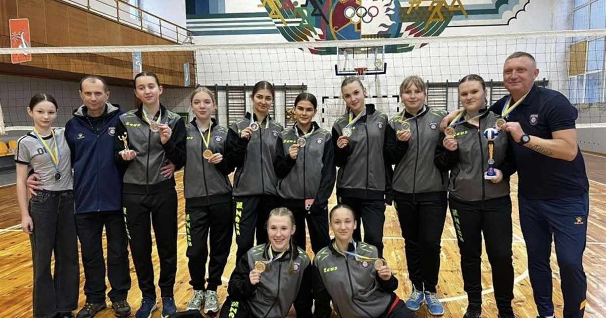 Золотоніські волейболістки вибороли «срібло» на турнірі в Драбові