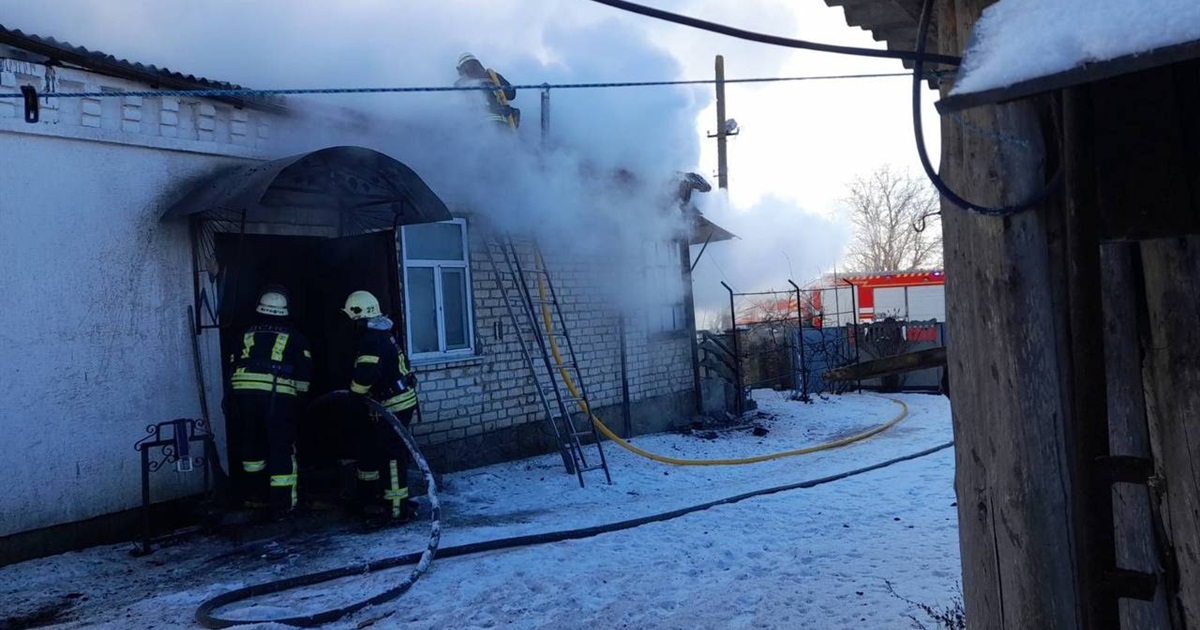 У селі на Переяславщині згорів будинок 75-річної жінки: збирають кошти на відновлення