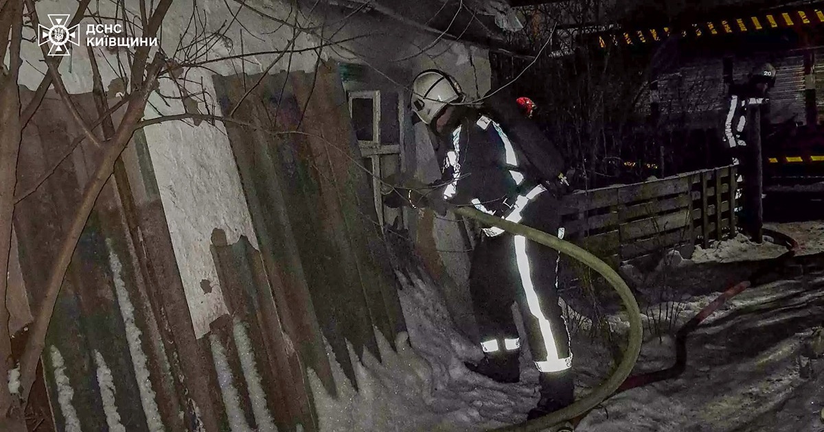 У Ржищеві горіли кафе та хата: постраждав чоловік