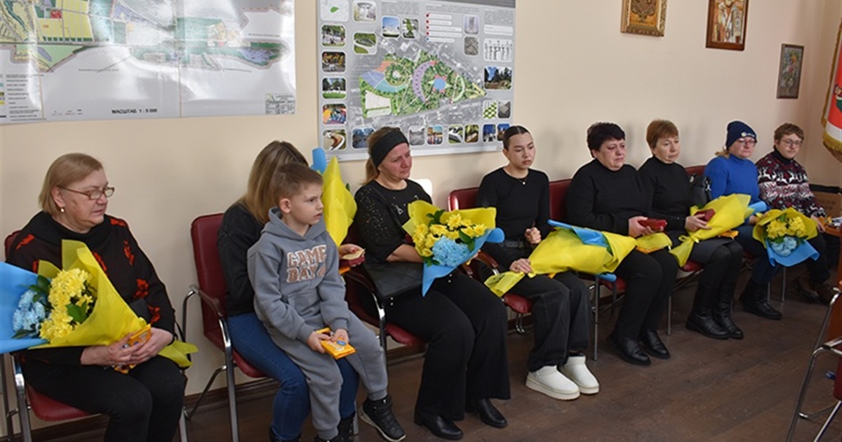 Державні нагороди отримали родини загиблих Героїв