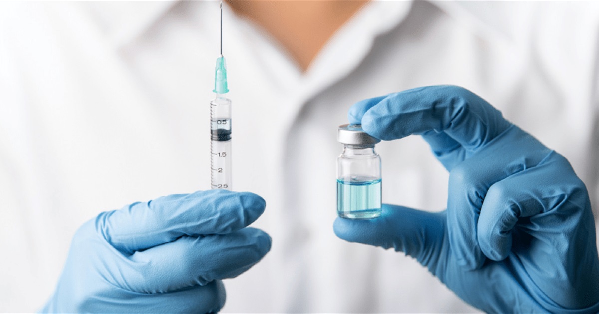 Рак, якому можна запобігти: говоримо з лікарем про вірус папіломи людини та вакцинацію