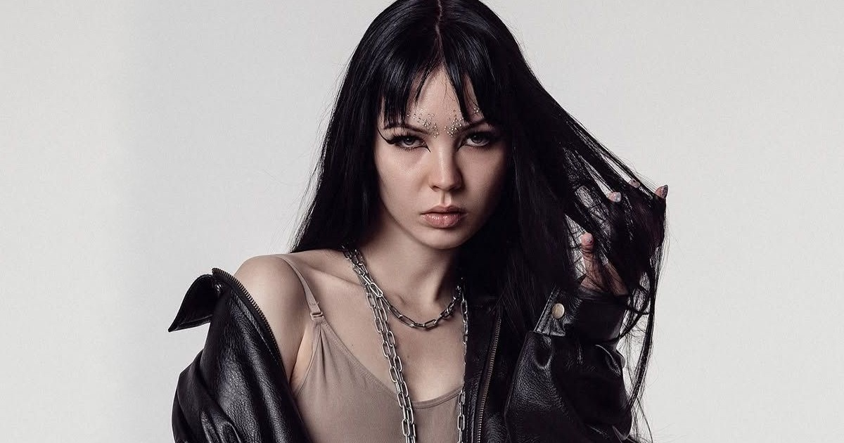 Кажанна, після виходу з лейбла Jerry Heil, скасувала три концерти через низькі продажі квитків