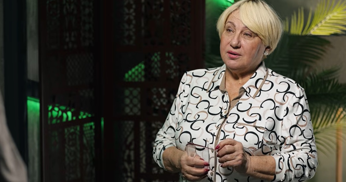 "Била ременем, але з любов'ю": відверте інтерв'ю з мамою блогерки Ані Алхім