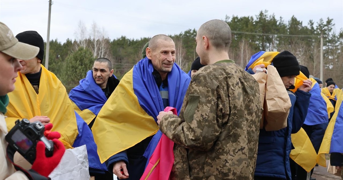 З російського полону повернулися 200 українських захисників