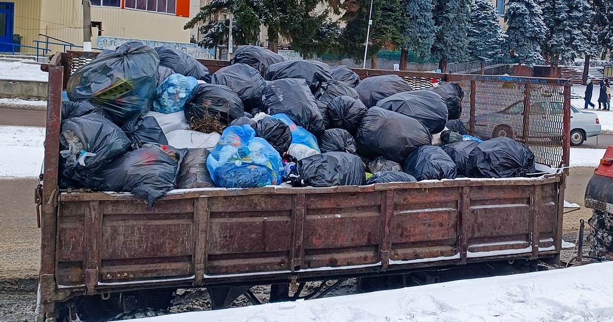 Відновлено вивезення сміття у Кагарлику із приватного сектора: графік руху трактора у березні 2026