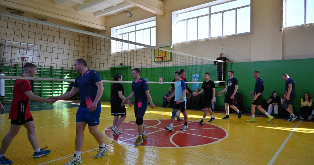 П’ятий день газетного турніру: хто лідирує, хто терпить фіаско